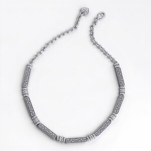 Collar de cadena con cuentas y barra grabada vintage de Brighton, chapado en plata, descatalogado, 43 cm (17 pulgadas) imagen 6