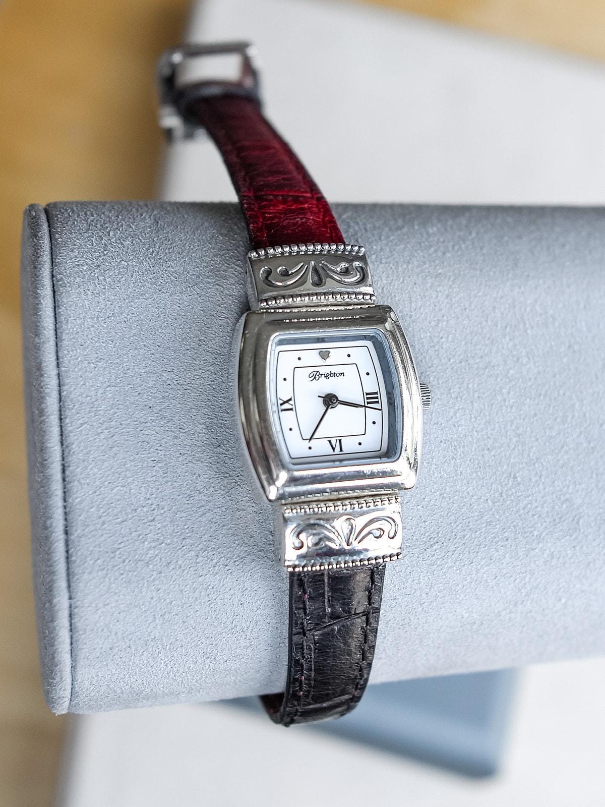 BRIGHTON LOS ANGELES Black Leather DUAL FACE WATCH Preloved Has New Battery Brighton W10473 Montecito Reversible Leather Watch - The  main image 3