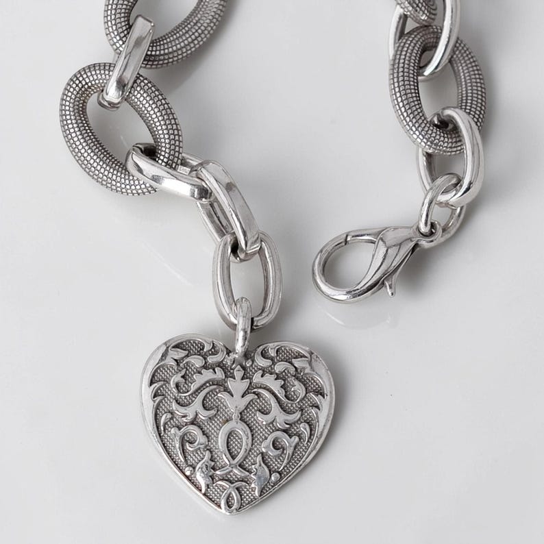 Brighton Cordoba Chunky Heart Charm Bracelet Textured Chain Links 8 Inch image 5