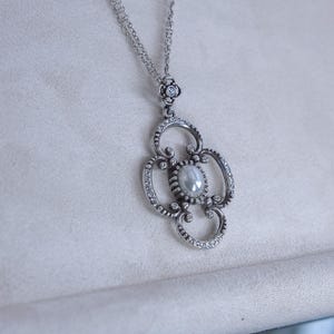 Brighton Bellissima Pendant Necklace Faux Pearls Small Crystals Retired Design image 6