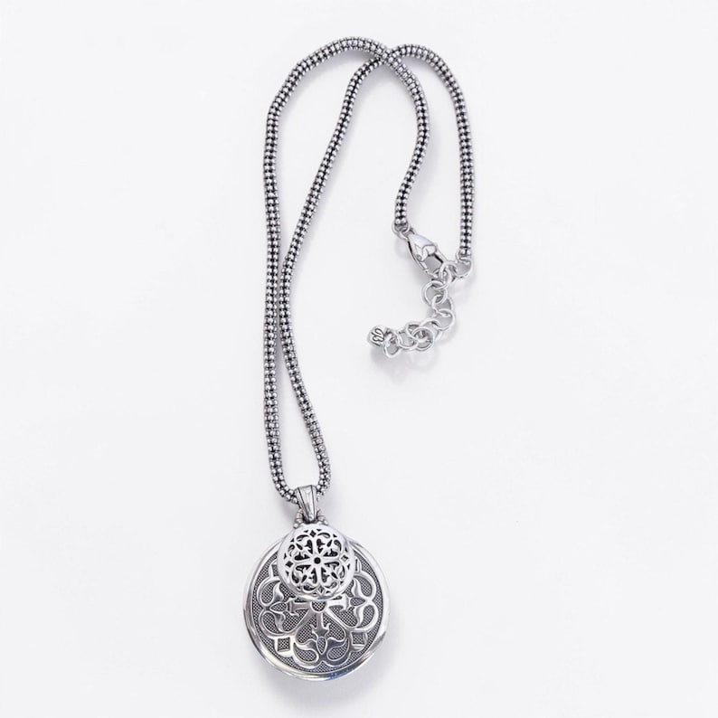 Brighton Ferrara Medallion Pendant Necklace Popcorn Chain Silver 16-18 Inch image 4