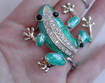 Vintage Green Frog Brooch Enamel with Sparkling Crystal Gold Tone Metal