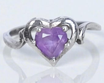 Vintage 925 Silver Purple Amethyst Heart Ring Romantic Gemstone Love