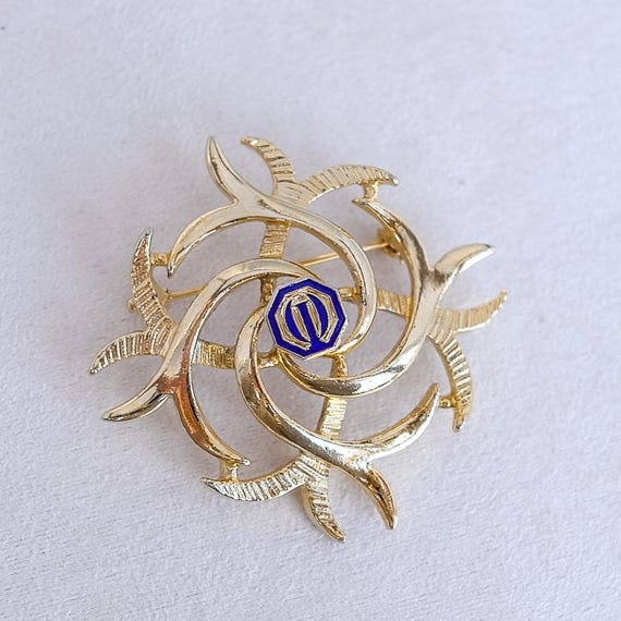 Vintage Gold Brooch with Blue Accents Vintage Gold Tone Blue Crystal Brooch | Vintage Gold Tone  main image 4