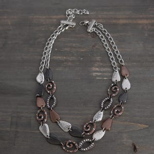 Brighton Melange Halsband Silverbrons Tvåtrådigt Hamrat Kristall bild 5