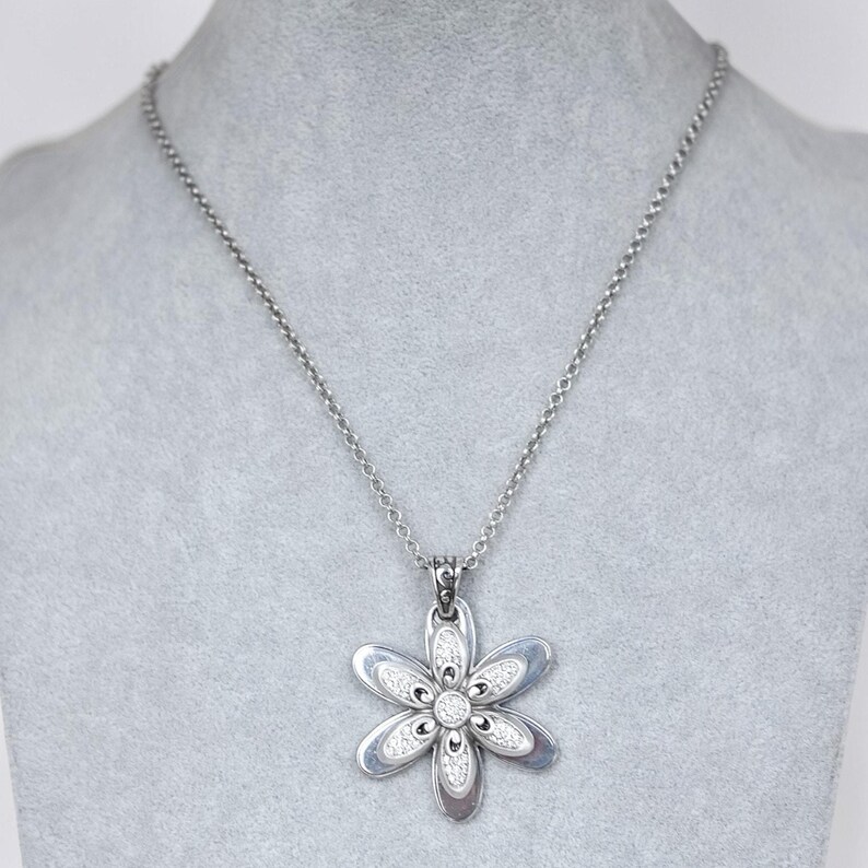 Brighton Dazzle Bloom Retired Double Daisy Pendant Necklace Crystal 16-18 Inch image 3