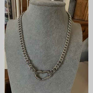 Brighton Urban Lights Curb Chain Necklace Chunky Heart Clasp with Crystals 18 zdjęcie 8