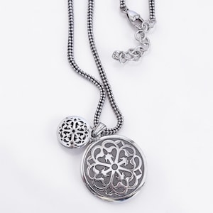 Brighton Ferrara Medallion Pendant Necklace Popcorn Chain Silver 16-18 Inch image 1