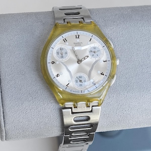 Vintage Swatch Chronograph Flatzone Watch SUYK 100G Yellow 38mm Aluminum Strap