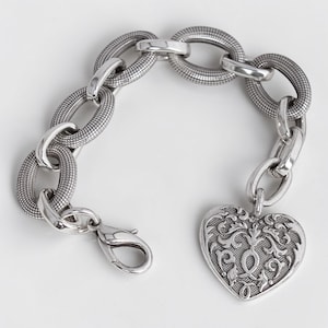 Brighton Cordoba Chunky Heart Charm Bracelet Textured Chain Links 8 Inch image 1