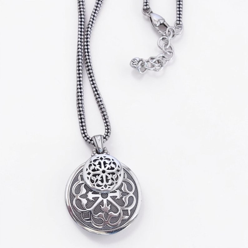 Brighton Ferrara Medallion Pendant Necklace Popcorn Chain Silver 16-18 Inch image 2