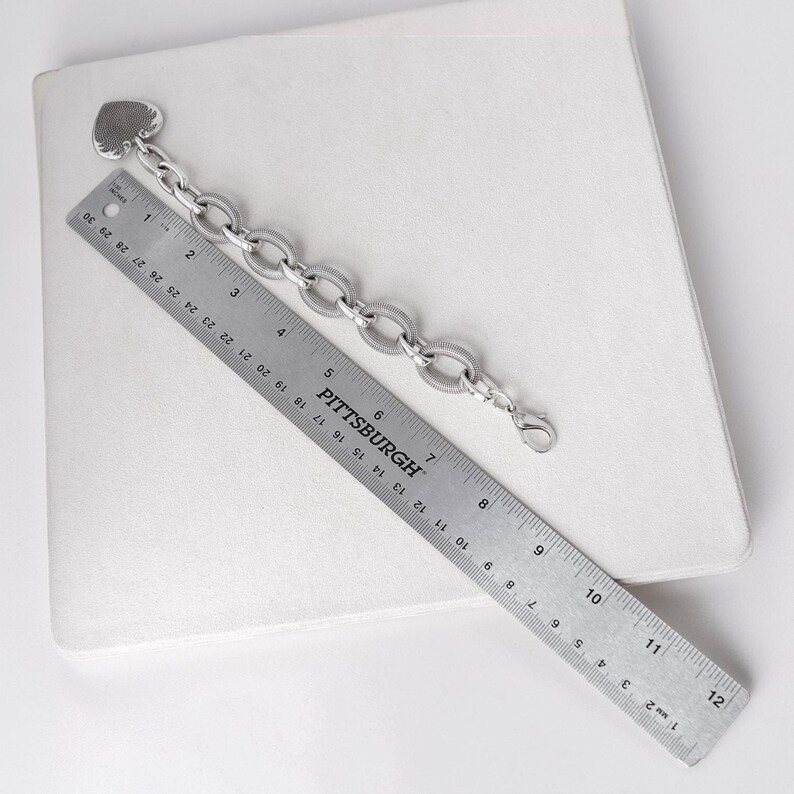 Brighton Cordoba Chunky Heart Charm Bracelet Textured Chain Links 8 Inch image 3