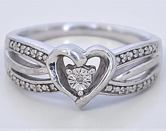 Vintage Sterling Silver 925 Heart Ring with Cubic Zirconia Size 6.5 4.2g