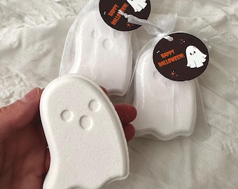 Ghost Bath Bomb Party Favor - Personalized Kids Halloween Party Goodie Bag - Candy Free Classroom Halloween Gift