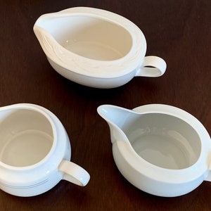 Vintage White Gravy Boat,Gravy Boat Serverware,Gravy Boat with Handle