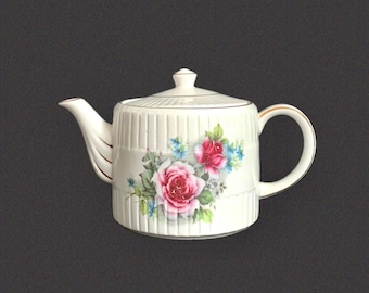 Vintage Ellgreave Floral Rose Genuine Ironstone English Lidded Tea Pot