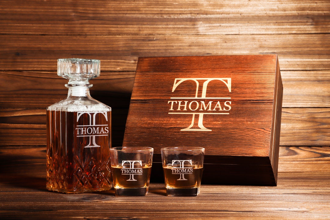 Personalized Whiskey Decanter, Custom Decanter With Wooden Gift Box ...
