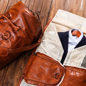 Housse personnalisée pour vêtements en cuir, Housse de protection pour vêtements de cabine, Sacs de voyage pour costume pour homme, Sac de voyage avec compartiment à chaussures, Sac à gravure