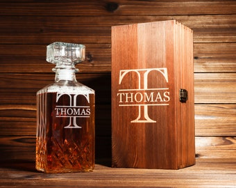 Personalized Whiskey Decanter, Custom Decanter with Wooden Gift Box, Engraved Decanter, Groomsman Gifts, Gifts for Dad, Gifts for Him