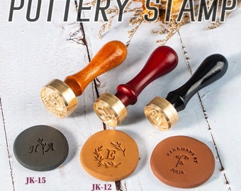 56 Designs für kundenspezifische Keramik-Stempel, keramische Signatur Stempel Logo, Geschenke für Töpfer Hersteller, Messing Stempel für Ton / Seife, personalisierte Keramik