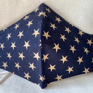 100% Cotton/ Breathable/ Washable/ Lightweight/ Made in USA/ Fastship/NoseWire/ FilterPocket/ Adjustable earloops/Double layers/ Safety/