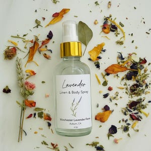 Kalmerende lavendelkamer- en lichaamsspray: verfrissende aromatherapienevel
