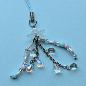 Ocean Jellyfish Beaded Phone Charm Lanyard: Iridescent Keychain