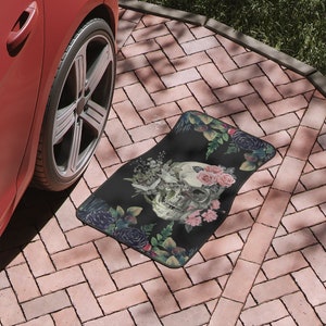 Antique Vintage Romantic Pastel Gothic Pink Roses Skull Retro Flower Scary Horror Spooky Night Halloween Decor Gift Car Mats, 1pc