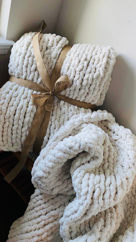 Chunky Knit Throw Blankets Etsy Canada