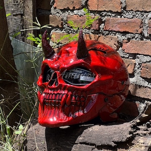 Skull face best sale helmet