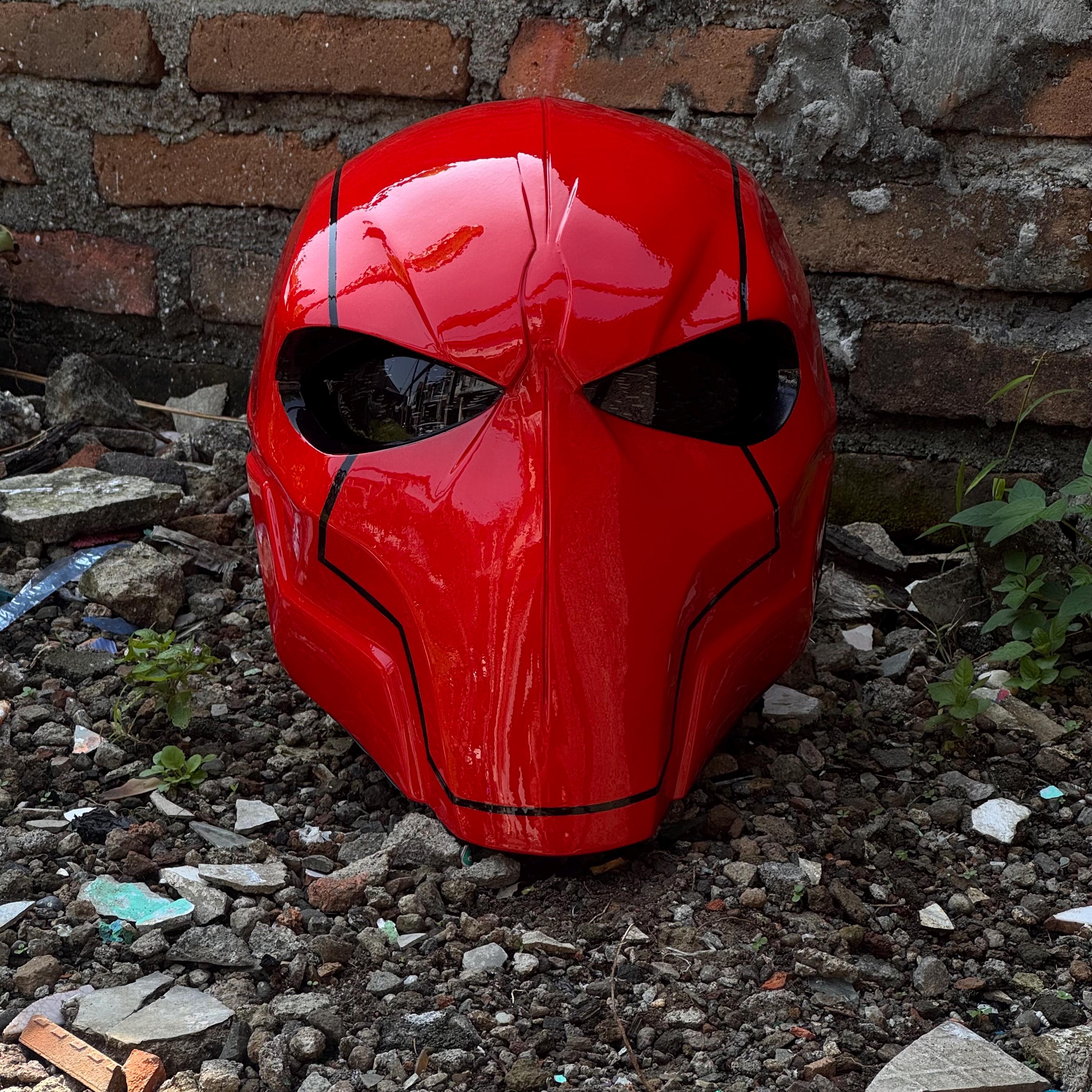 chrome motorcycle helmet wrap Chrome wrap Stilo WRX helmet wrap we knocked out for @manliodiazdlr ,  #magiksc #helmetwrap #Stilo #wrx #chrome #customhelmet