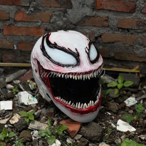 ヴェノム シンビオート バイクヘルメット カスタム DOTおよびECE承認