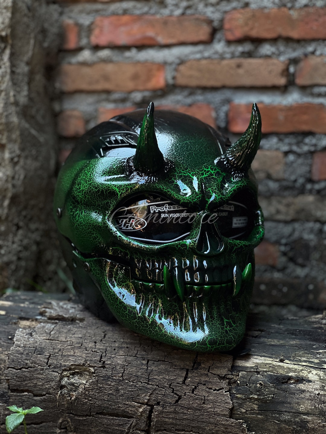 【激レア】 Custom SKULL BEE Custom Painted /Airbrushed Motorcycle helmet in Regimental