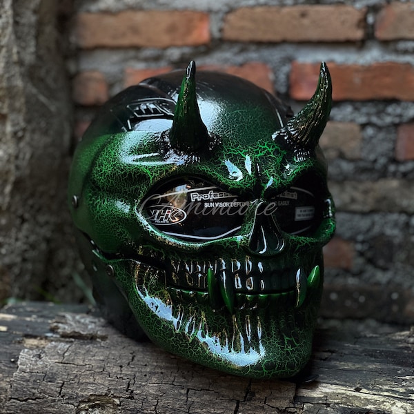 The Poison Skull Motorcycle Helmet Custom DOT and ECE Approved