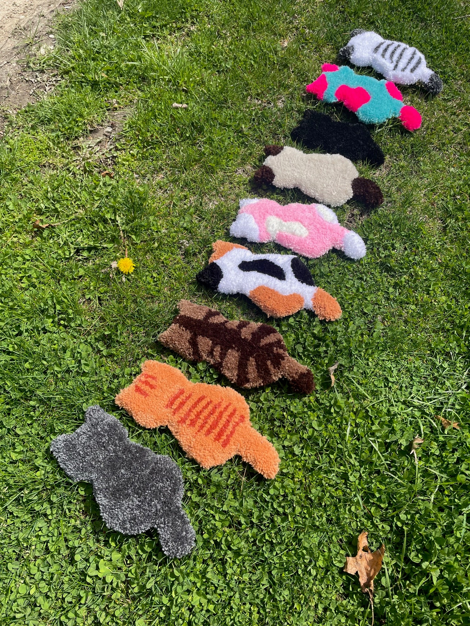 Hand Tufted Pink and White Cat Rug, Cat Wall Hanging, Cute Cat Decor, Pink Wall Art, Rug Tufted