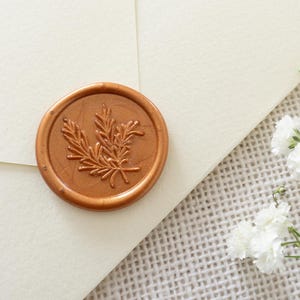 Sigillo di cera autoadesivo con rametto di rosmarino, adesivo con sigillo di cera botanica, set di 10 sigilli di cera floreali, accessori per inviti di nozze, sigillo di cera da 25 mm