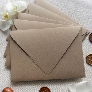 Enveloppes kraft premium, Enveloppes EuroFlap faites main (140 g/m²), formats A7, C6, C7, lot de 10 enveloppes en papier texturé de haute qualité