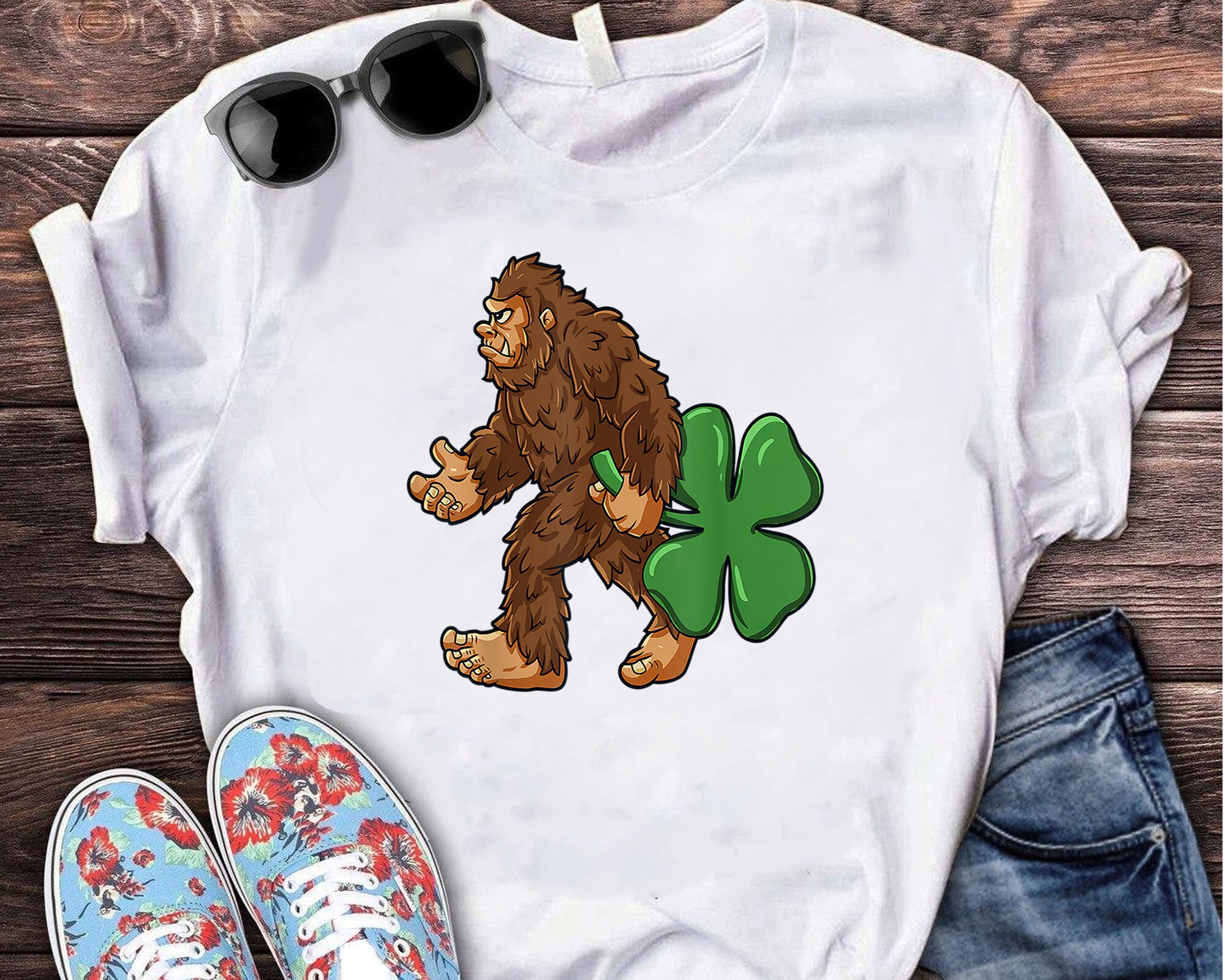 Shamrock bigfoot st patricks day camisa png archivo sasquatch  etsy Shamrock bigfoot st patricks day camisa png archivo sasquatch  etsy