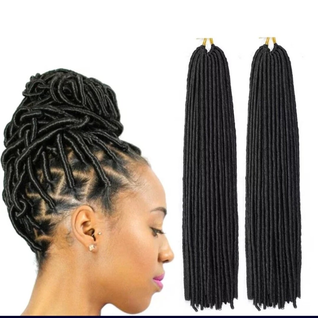 23 Ways to Wear Crochet Dreads This Season - Page 2 of 2 - StayGlam  Faux  locs hairstyles, Crochet braids hairstyles, Natural hair styles