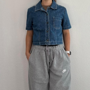 Women’s Cropped Denim Jacket – Short Sleeve Jean Shirt Top – Vintage Navy Blue Denim Blouse – Casual Streetwear Cotton Crop Top.