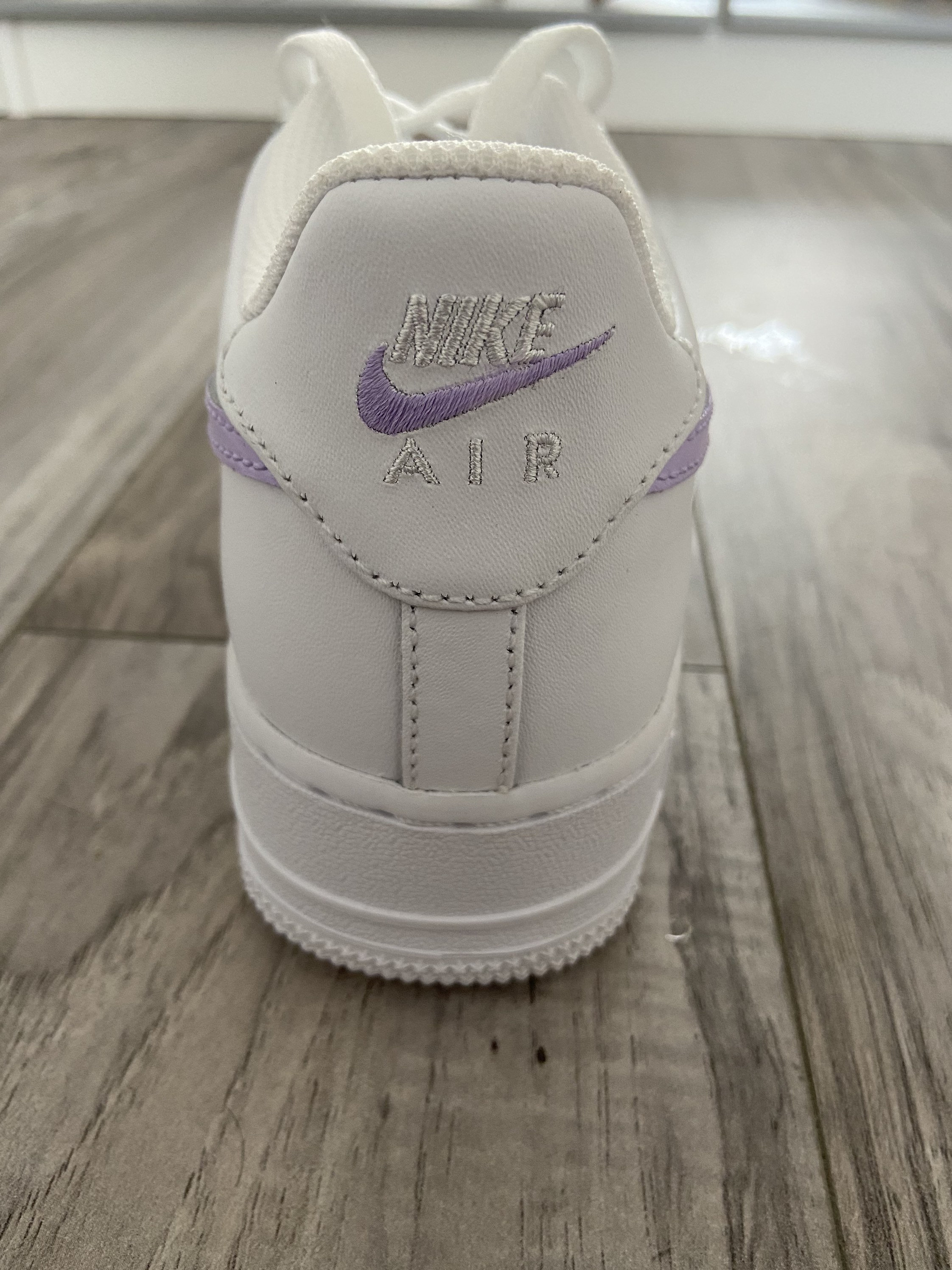 nike air force 1 purple tick