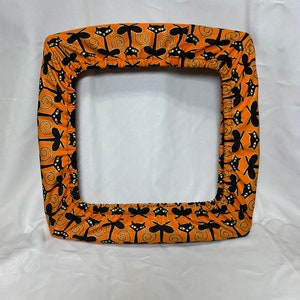 Black & gold cat fabric grime guard. -Halloween