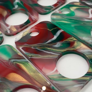 Rectangular Christmas swirl acrylic thread drops