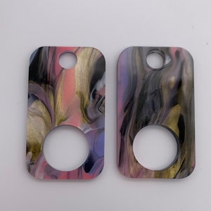 Rectangular blue/pink/gold swirl colored acrylic thread drops