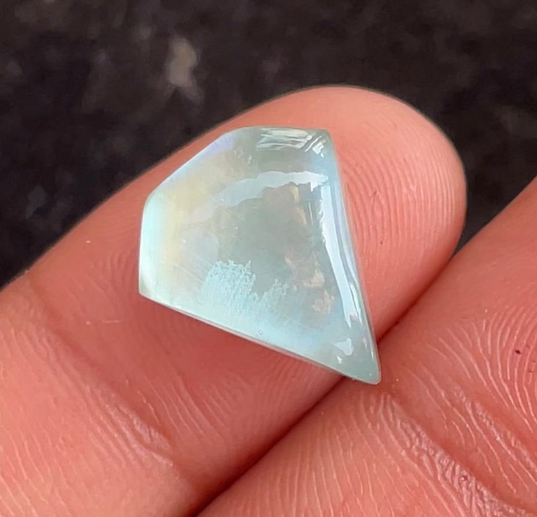 Opale De Feu Naturelle Doublet - 38,55 Carats - Pierre Précieuse En Vrac, Provenance Australie