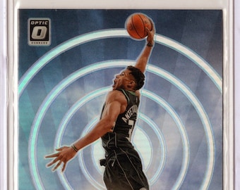 2019-20 Giannis Antetokounmpo Donruss Optic T-Minus 3, 2, 1 Silver Prizm Card #8 GEM MINT Condition