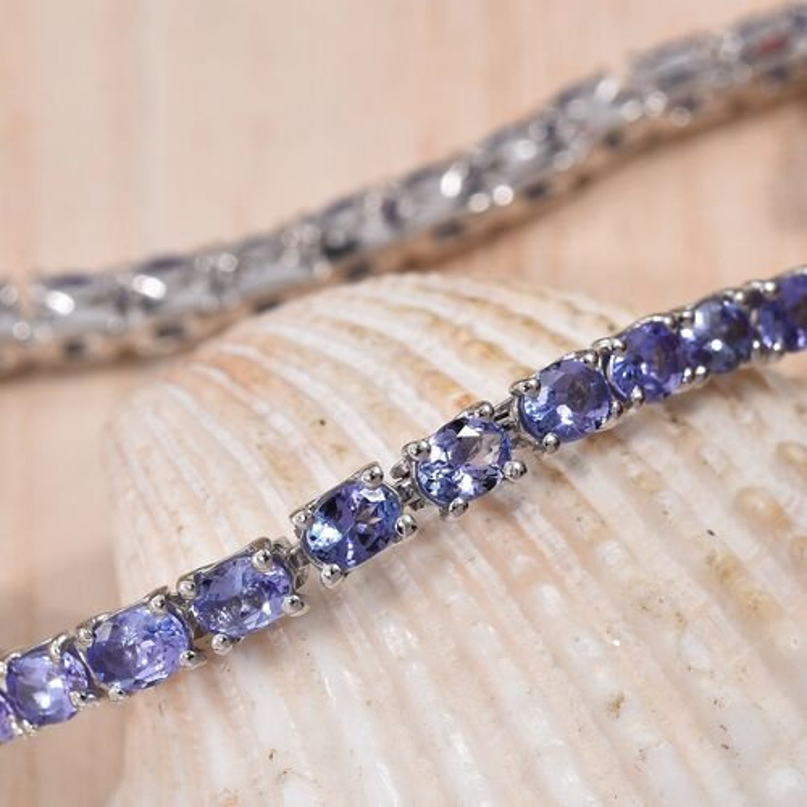 Tanzanite tennis bracelet Clearance