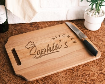 Personalized Cutting Board for Moms, Custom Wedding Gift, Charcuterie Board, Engagement Gift For Couple, Housewarming Gift