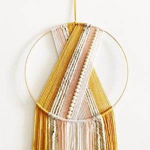 13 X 19 Boho Wall Hanging Medium Size Macrame Wall Etsy