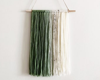 Green Ombre Yarn Wall Hanging / Macrame Wall Hanging / Boho Home Decor